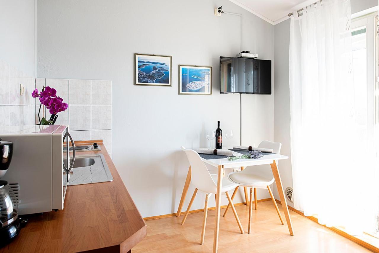 Jimy Apartments Šibenik Esterno foto