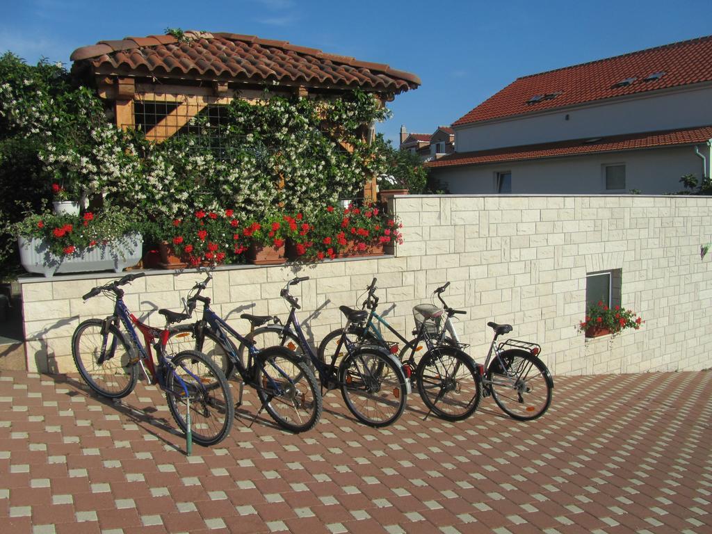 Jimy Apartments Šibenik Esterno foto